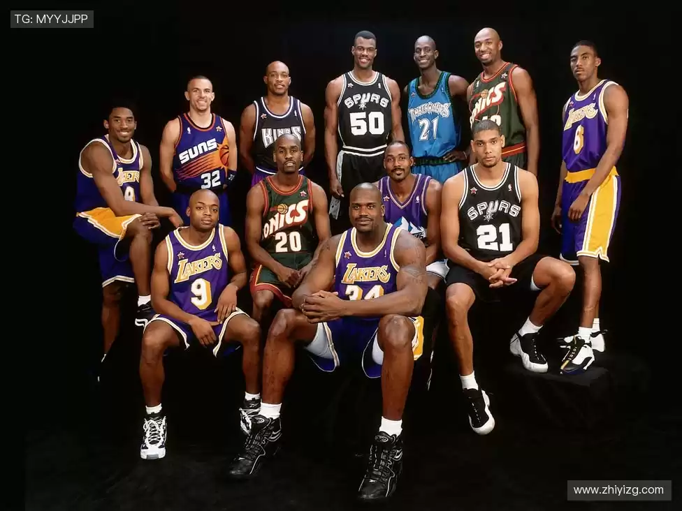 👟 个性周边，品质之选，用热爱武装你的每一次登场！